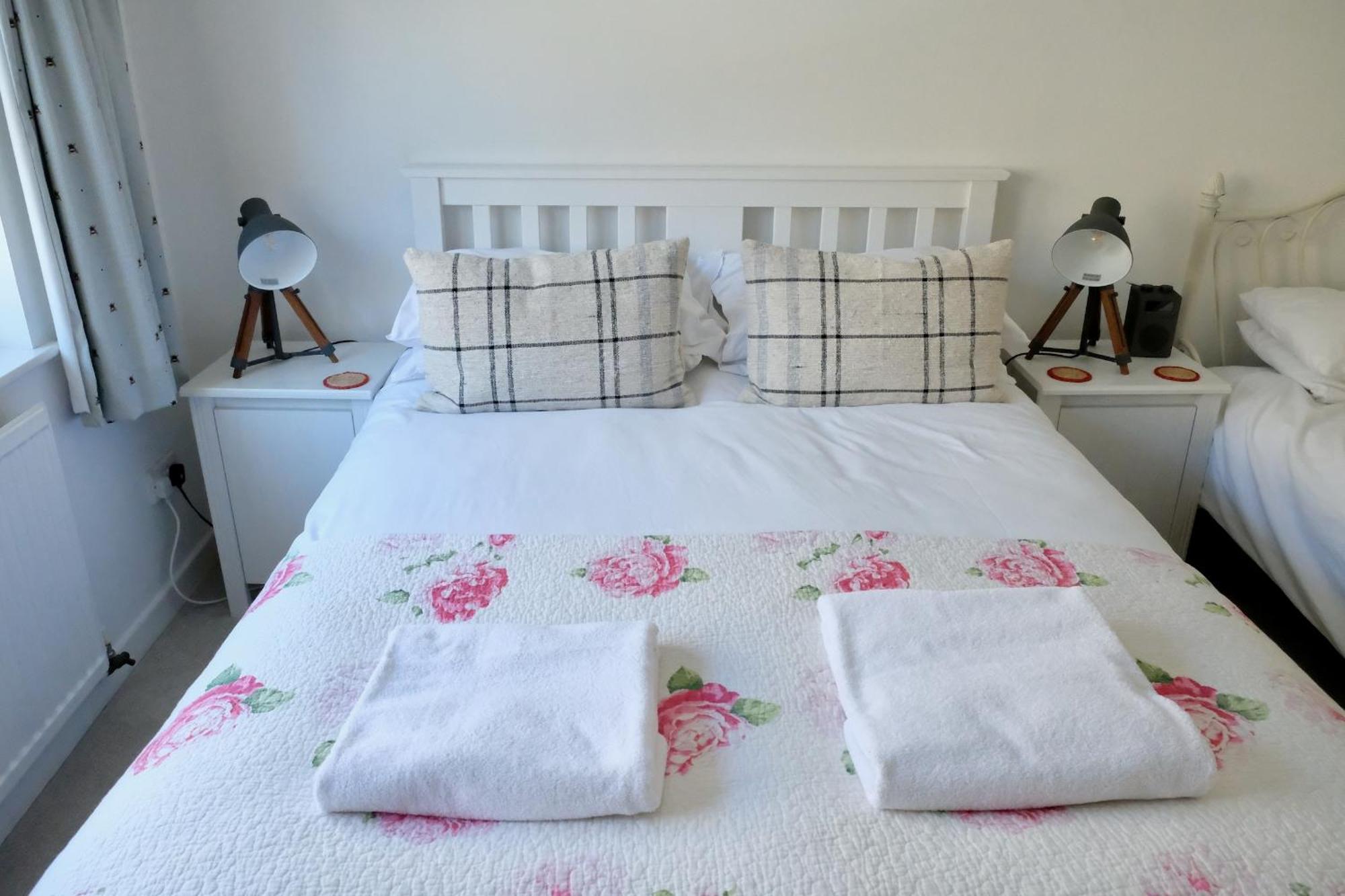 Spacious City Centre Apartment Bath Buitenkant foto