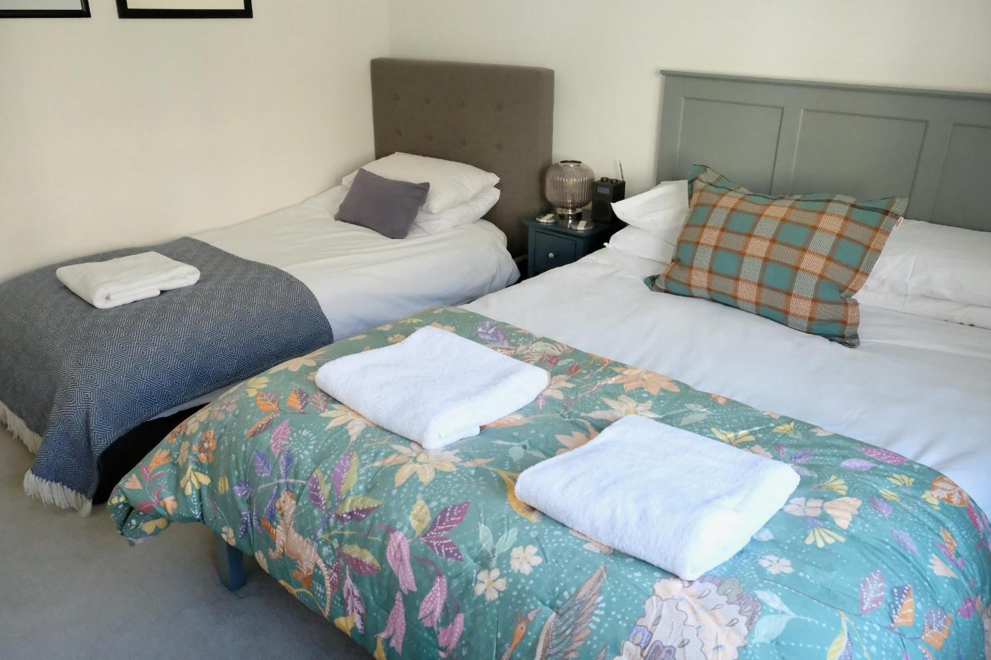 Spacious City Centre Apartment Bath Buitenkant foto
